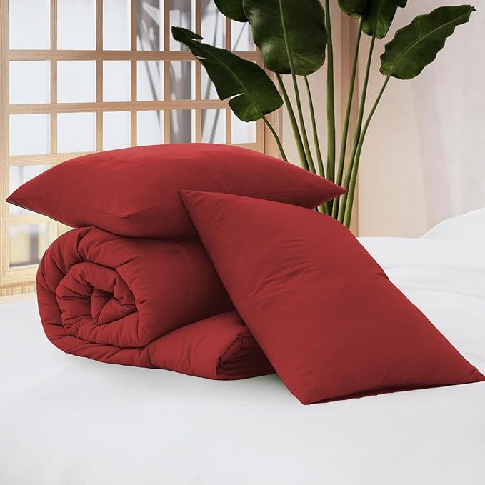 WRENSONGE Full Size Comforter Sets - 3 Pieces Bright Red Comforter Prewashed Soft Lightweight for All Seasons, Fluffy Down Alternative Comforter Full Size with 2 Pillow Shams