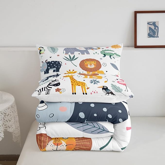 Feelyou Kids Zoo Animal Comforter Set Toddler Size Cute Wild Animals Bedding Set Cartoon Safari Wild Print Comforter for Boys Girls Children Teens Bedroom Decor Exotic Natural Theme Duvet Set