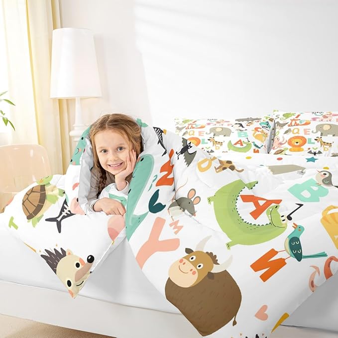 Toddler Kawaii Animal Comforter Kids Cute Fox Lion Comforter Set English Letters Bedding Set Girls Boys Child Nursery Colorful Room Decor Cartoon Wild Animals Duvet Set Woodland Quilt Set Full Size