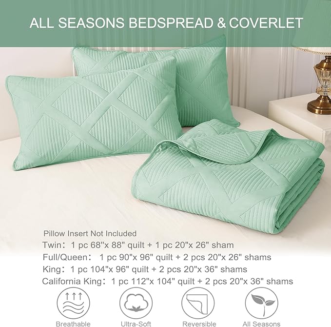 Exclusivo Mezcla King Quilt Set- Light Green Quilts Bedding Set with 2 Pillow Shams, Modern King Bedspread with Striped Pattern, Soft Lightweight Bedspreads Coverlets for All Seasons