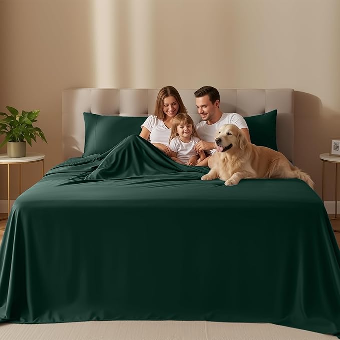 Utopia Bedding Queen Size Sheet Set – 4 Piece Bed Sheets, Soft and Breathable Microfiber, Includes 1 Fitted Sheet, 1 Flat Sheet and 2 Pillowcases – Oeko-Tex - (Emerald Green)