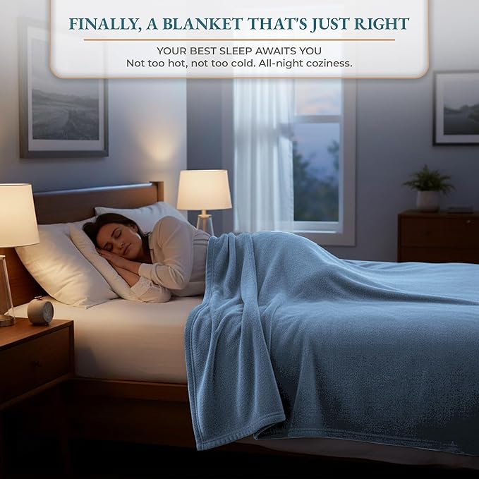 Casa Platino Fleece Blanket Queen Size – 300 GSM Light Blue Fleece Throw for Bed or Couch – Soft Cozy Warm Holiday Bed Blanket for Winter, Fuzzy Plush Elegant Gifts for Men & Women - 90x90 Inch