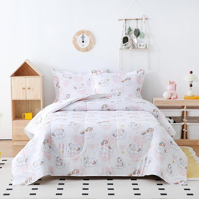 Yibeizi Twin Bed Comforter Set, Kids Unicorn Pattern Lightweight All-Season Comforter Set Cute Pink Heart Microfiber Breathable Hypoallergenic Soft Oeko-Tex Bedding Comforter Sets
