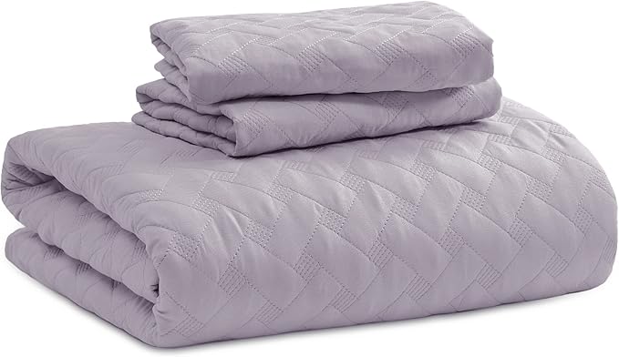 Bedsure Quilts Queen Size - Lightweight Bedspreads Queen Size with Basket Weave Pattern, Soft Quilt Bedding, Purple Comforter Coverlet for All Seasons (90" x 96")