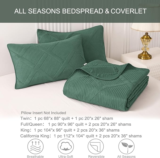 Exclusivo Mezcla Oversized King Quilt Set- Green Cal King Quilts Bedding Set with 2 Pillow Shams, Modern Bedspread with Striped Pattern, Soft Lightweight Bedspreads Coverlets for All Seasons