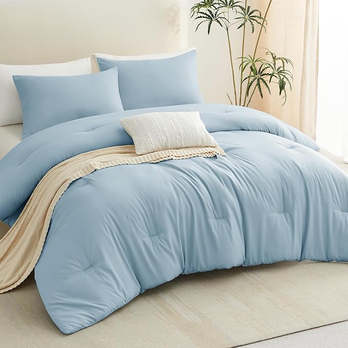 CozyLux Queen Comforter Set Light Blue, 3 Pieces Solid Queen Comforter Breathable Quilted Bedding Sets, Luxury Soft Bed Set with Down Alternative Comforter All Season (1 Comforter & 2 Pillowcases)