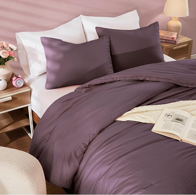 WRENSONGE Queen Comforter Set - 3 Pieces Prewashed Deep Purple Comforter Soft Lightweight for All Seasons,Down Alternative Comforters Queen Size with 2 Pillow Shams