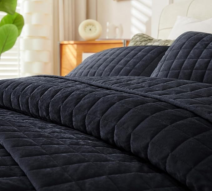 Luxurious Velvet Quilt Oversize King Size Set 120"x128" Ultra Soft Bedding Set Quilted Bedspread Coverlet with 2 Matching Pillow Shams for All Seasons,Blue Gray