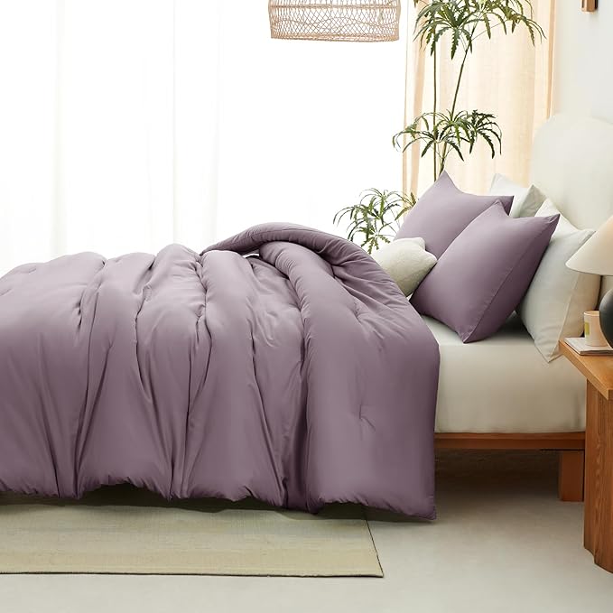CozyLux Full Size Comforter Set Dusty Purple, 3 Pieces Solid Breathable Quilted Bedding Sets, Luxury Fluffy Soft Bed Set with Down Alternative Comforter for All Season (1 Comforter & 2 Pillowcases)