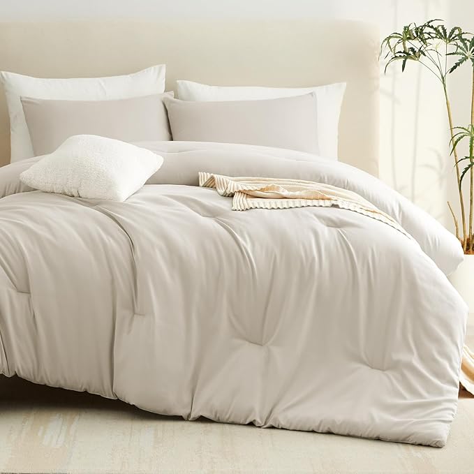 CozyLux Oatmeal King Size Comforter Set, 3 Pieces Solid Breathable Quilted Style Bedding Sets, Luxury Fluffy Soft Bed Set with Down Alternative Comforter for All Season (1 Comforter & 2 Pillowcases)