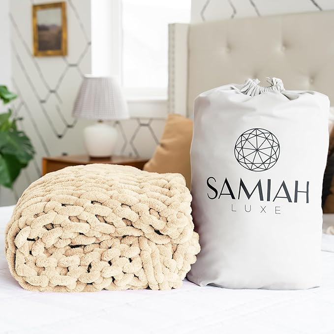 SAMIAH LUXE Chunky Knit Blanket Throw 50x70, Cream Chenille Chunky Knit Throw Blanket for Living Room Decor or Boho Decor, Thick Yarn Knitted Blankets for Couch or Bed, Cable Knitted Crochet Blankets