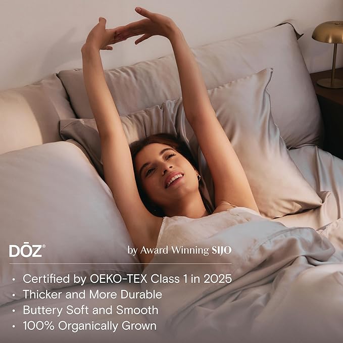 DOZ Duvet Cover Set, 100% Viscose derived from Bamboo, Organically Grown, Buttery Soft, Cooling Duvet Covers, High GSM, 1 Duvet Cover and 2 Pillowcases, 90"x90" (Sapphire, Full/Queen)