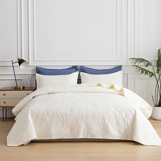 SheRest King Quilt Bedding Set - Soft Breathable Bed Quilt, Modern Style Embossed Bedspreads, Lightweight Microfiber Reversible Coverlet for All Seasons, Cream, 3 Pieces (1 Quilt,2 Pillow Shams)