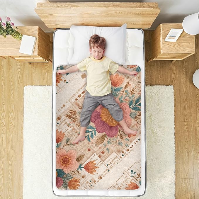 Waterproof Bed Pad Reusable Changing Pad Toddler Mattress Protector Large Pee Pad Baby Diaper Pad Soft Washable Liner Vintage Pink Boho