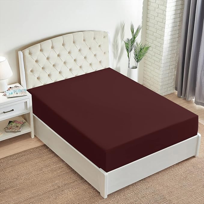 Mellanni Twin XL Fitted Sheet - Iconic Collection Bedding Sheets with up to 16 inch Deep Pocket - Soft & Cooling - Fade & Stain Resistant - 1 PC (Twin XL, Brick Red)