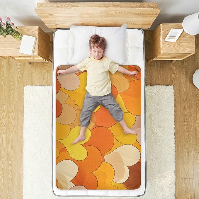 Waterproof Bed Pad Reusable Changing Pad Toddler Mattress Protector Large Pee Pad Baby Diaper Pad Soft Washable Liner Orange Hearts