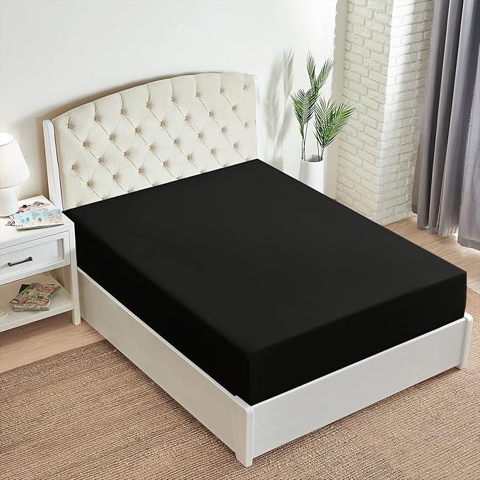 Mellanni California King Fitted Sheet - Iconic Collection Bedding Sheets with up to 16 inch Deep Pocket - Soft & Cooling - Fade & Stain Resistant - 1 PC (Cal King, Black)