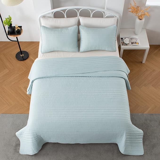 Market & Place Quilt Set King Size Aqua Blue | Lightweight Ultra Soft Microfiber Bedspread | 3 Piece King Coverlet for All Season | Parker Collection (King, Aqua Blue)