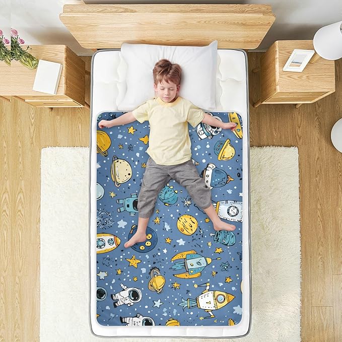 Waterproof Bed Pad Reusable Changing Pad Toddler Mattress Protector Large Pee Pad Baby Diaper Pad Soft Washable Liner Blue Cute Space Doodle Rocket Spacemen