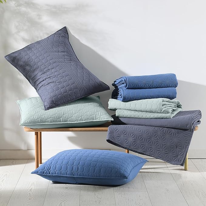 HORIMOTE HOME Sprout Green Twin Size Quilt Set - Soft Microfiber Bedspread with 1 Sham, Lightweight & All-Season Geometric Coverlet for Cozy Bedding