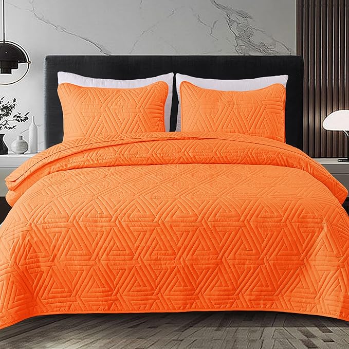 Whale Flotilla Soft California King Size Quilt Set for All Seasons, 3-Piece Ultrasonic Bedding Set, Lightweight Reversible Bedspread, Coverlet, Bed Cover with 2 Pillow Shams, Orange