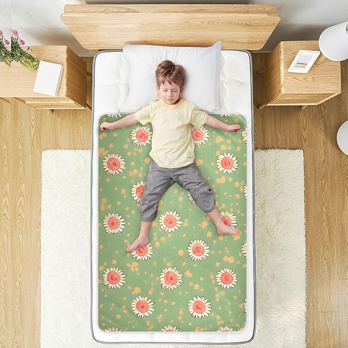 Waterproof Bed Pad Reusable Changing Pad Toddler Mattress Protector Large Pee Pad Baby Diaper Pad Soft Washable Liner Green Sunflower