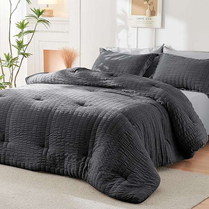 HYMOKEGE Dark Grey/Light Grey King Size Comforter Set Seersucker 7 Pieces, All Season Luxury Bed in a Bag for Bedroom, Bedding Set with Comforter, Sheets, Pillowcases & Shams
