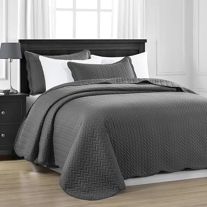 MOONLIGHT20015 Bedspreads Quilts Queen Size Bedding Set (90" x 96") - 2 Pillow Shams (20" x 26"+ 2") - 3 Pcs Lightweight All Season Reversible Microfiber Coverlet Embossed Quilt Bedspreads (Grey)