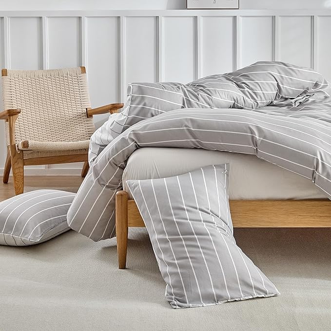 Lekesky Striped Duvet Cover Queen Size, Grey Striped Queen Duvet Cover Set, Soft Microfiber Queen Comforter Cover 3 Pieces Grey Bedding Sets with Zipper Ties & 2 Pillowcases 20"x26"