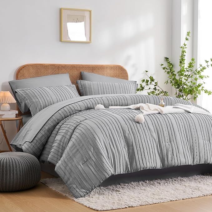 WURUIBO Comforter Set Size, Grey Comforter Set Queen Size, 7 Pieces Bed in a Bag, Ultra Soft Queen Bedding Set, Bed Set for All Seasons, Flat Sheet, Fitted Sheet, Pillowcases, Pillow Shams