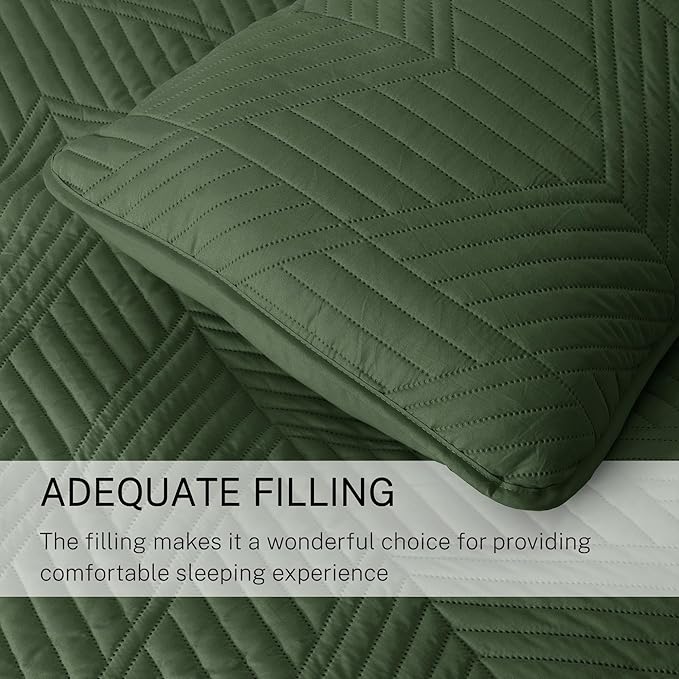 Exclusivo Mezcla Ultrasonic Twin Quilt Bedding Set, Lightweight Olive Green Bedspreads Soft Modern Geometric Coverlet Set for All Seasons (1 Quilt and 1 Pillow Sham)