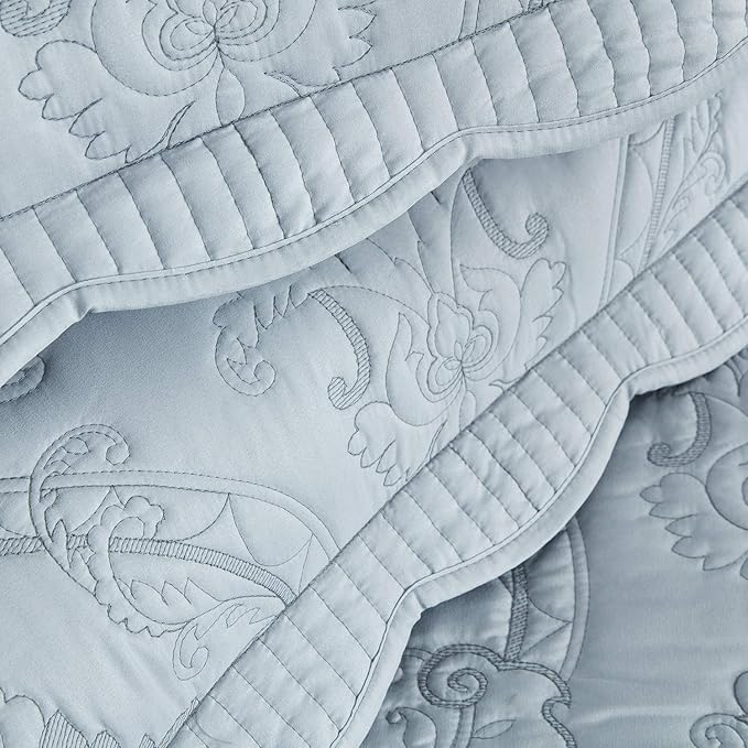 CHIXIN Oversized Bedspread Coverlet Set King Size - Lightweight Bedding Cover - Beautiful Stitching - 5 Piece Reversible Bedspread - Gorgeous Damask Paisley Pattern (King, Light Grey)
