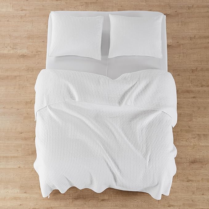 Levtex Home Cross Stitch Reversible Twin XL/Twin Quilt Set (68x86in) with 1 Pillow Sham (26x20in) - Stitch Texture - Bright White - Cotton Twin Size Quilt Bedding Set - Lightweight, Soft, Pre-Washed