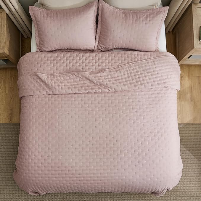 Bedsure Quilts Queen Size - Dusty Rose Bedspread Queen Size & Lightweight Comforter, Country Cottage Coverlet with Clover Pattern, Ultra Soft All-Season Bedding, 90 x 96 Inches