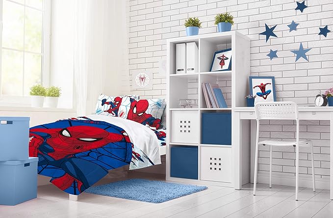Jay Franco Marvel Spiderman Webtastic 4 Piece Toddler Size Bed Set – Super Soft Microfiber Bed Set Includes Toddler Size Reversible Comforter & Sheet Set Bedding (Official Marvel Product)