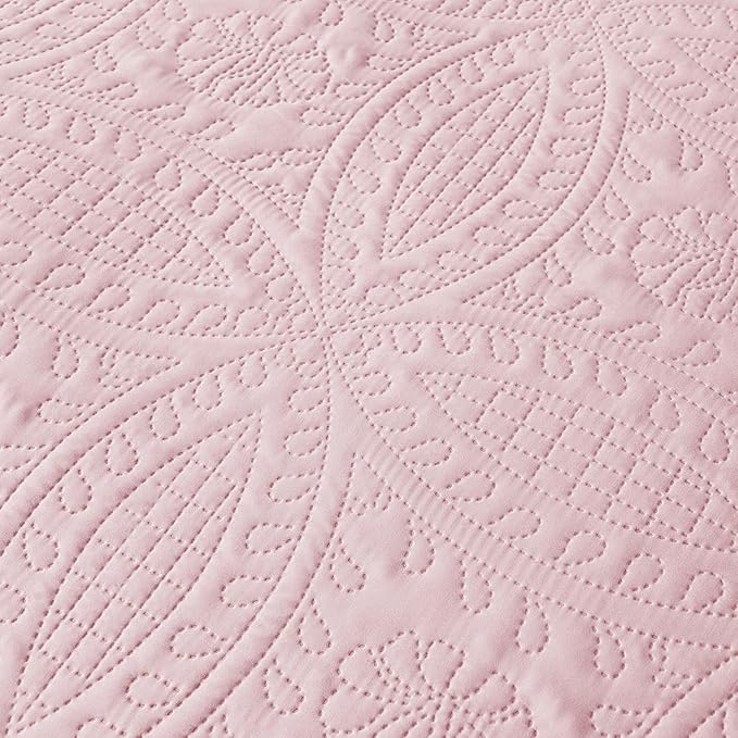 akkialla King/Cal King Quilt Set,Pink Lightweight Bedspread with Coin Pattern, Soft Microfiber Coverlet for All Seasons, Breathable and Skin-Friendly Fabric (1 Quilt, 2 Pillow Shams)