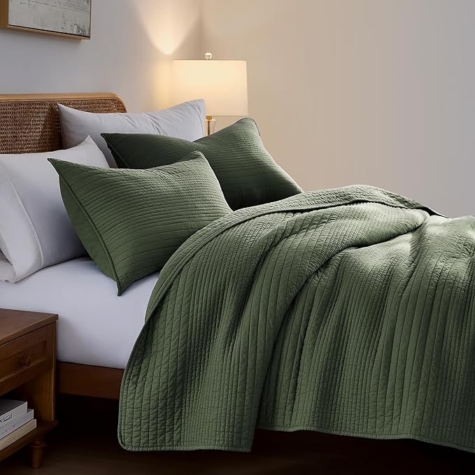 palassio Striped Olive Green 100% Cotton Quilt Twin Size Bedding Sets, Lightweight Crinkly Channel Pick Stitch Textured Bedspread Soft Shabby Chic Farmhouse Country Coverlet for All Season, 1 Sham