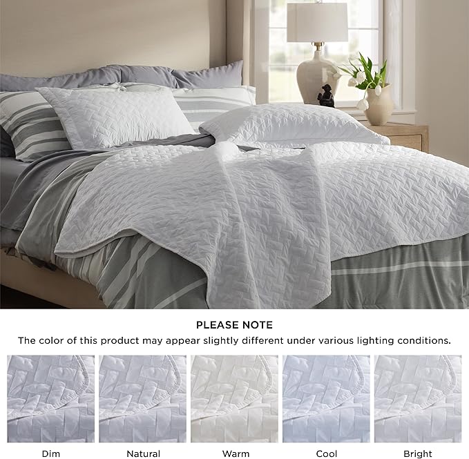 Bedsure California King Quilts - Lightweight Bedspreads Cal King Size with Basket Weave Pattern, Soft Quilt Bedding Set, White Comforter Set Coverlet for All Seasons with 2 Pillow Shams (111" x 106")