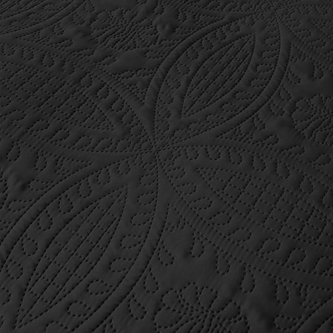 akkialla Queen Quilt Bedding Set,Black Ultrasonic Full/Queen Quilt Set,Lightweight Soft Bedspread Coverlet,Modern Style Coin Pattern Bed Cover for All Seasons,3 Piece(1 Quilt,2 Pillow Shams)