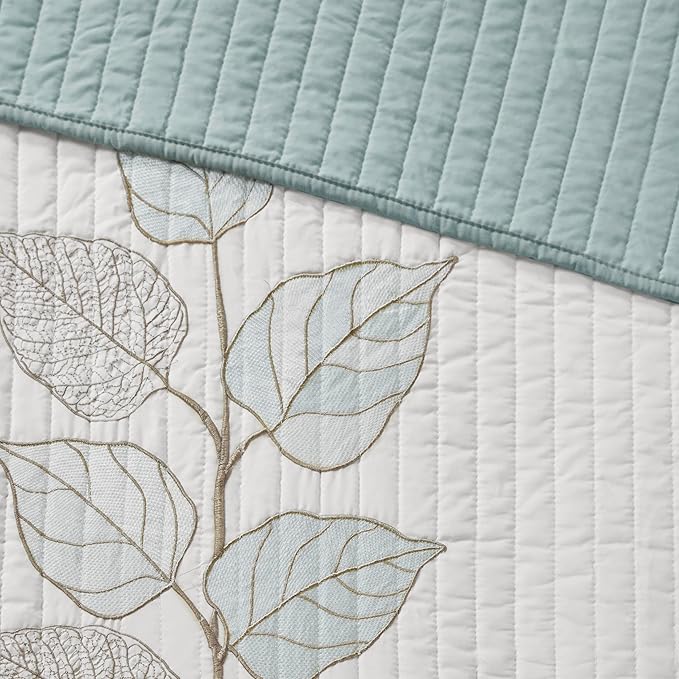 Madison Park Caelie Quilt Modern Classic Design All Season, Breathable Coverlet Lightweight Bedding Set, Matching Shams, Decorative Pillow, Full/Queen(90"x90"), Leaf Blue 6 Piece