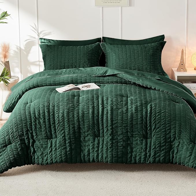HYMOKEGE Emerald Green Twin XL Comforter Set Seersucker 5 Pieces, All Season Luxury Bed in a Bag for Bedroom, Bedding Set with Comforter, Sheets, Pillowcase & Sham