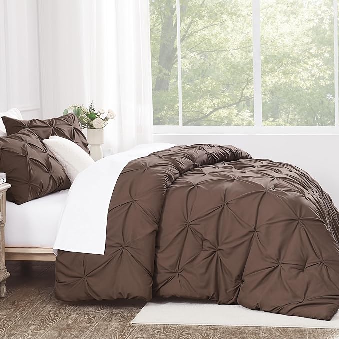 Andency Brown Pinch Pleat Comforter Twin(66x90Inch), 2 Pieces(1 Down Alternative Comforter and 1 Pillowcase) Bed Set Microfiber Pintuck Bedding Set