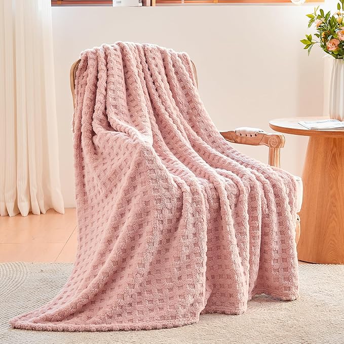 NEWCOSPLAY Super Soft Queen Blanket Pink Premium Silky Flannel Fleece 3D Waffle Checkered Lightweight Bed Blanket All Season Use (Pink, Queen(90"x90"))