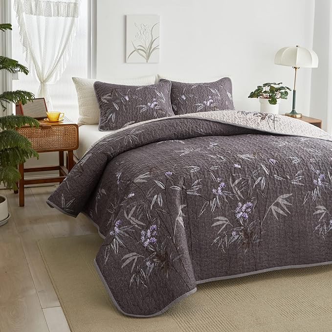 Flysheep Quilt Set 2 Pieces Twin Size, Black Leaves Botanical Design Reversible Bedspread Coverlet Set, Soft Microfiber Lightweight Bed Cover for Kids (68" x 86", 1 Quilt+ 1 Pillow Sham)