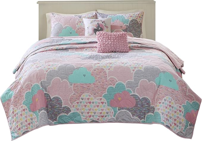 Intelligent Design Kids Reversible Cotton Quilt Set - Vibrant Fun, Playful Print, All Season Children Bedding Coverlet Bedspread, Decorative Pillow, Bedroom Décor, Twin/Twin XL, Cloud Pink 4 Piece