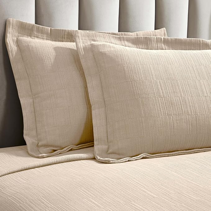 Superior 3 Piece Cotton Bedspread and Sham Set, Home Bed Decor, Decorative Bed Spread, 2 Pillow Shams, Medium Weight, Textured Matelasse Coverlet, Bedding Essentials, Zenith Collection, Full, Beige