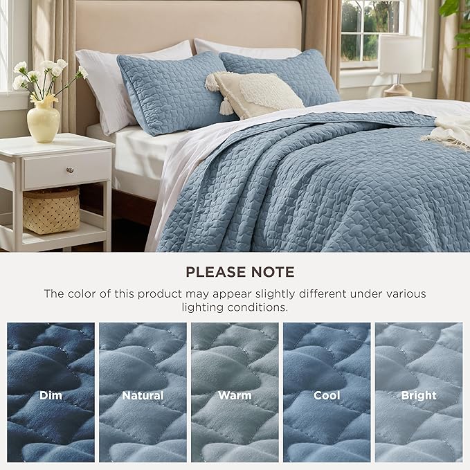 Bedsure Quilts Queen Size - Lightweight Bedspreads Queen Size with Lucky Star Quilting, Soft Quilt Bedding Set, Dusty Blue Comforter Set Coverlet for All Seasons with 2 Pillow Shams (90" x 96")