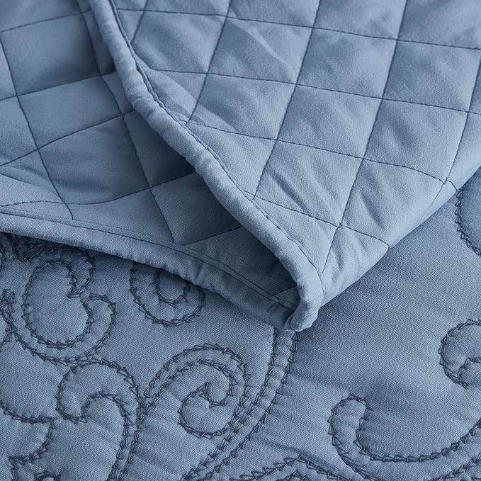 CHIXIN Oversized Bedspread Coverlet Set King Size - Lightweight Bedding Cover - Beautiful Stitching - 5 Piece Reversible Bedspread - Luxury Damask Paisley Pattern (King, Ashley Blue)