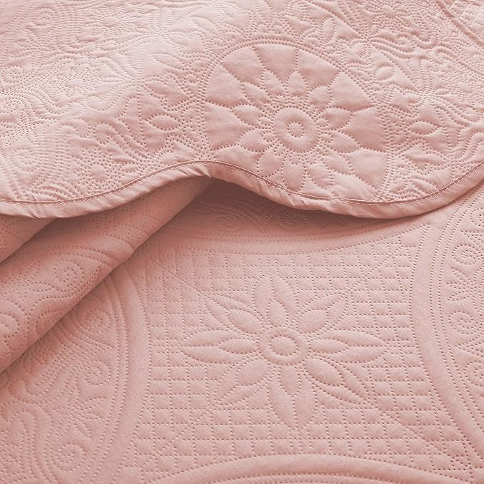 IR Imperial Rooms 8 Pack California King Quilt Bedding Set (118"x106") - Bulk Wholesale for Hotels, Guest Bedroom & Airbnbs - Microfiber Reversible Floral Embossed Quilts Bedspreads (Peach)