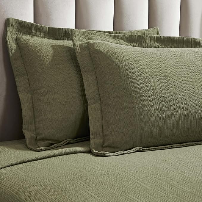 Superior 3 Piece Cotton Bedspread Sham Set, Home Decor, Decorative Bed Spread, 2 Pillow Shams, Medium Weight, Matelasse Coverlet, Bedding Essentials, Zenith Collection, California King, Olive Green